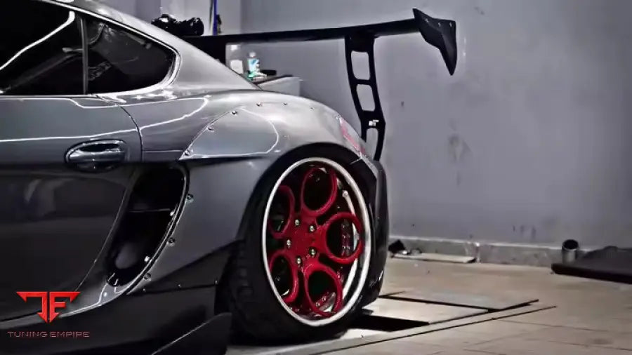 PORSCHE CAYMAN 981 CARBON FIBER BODY KIT