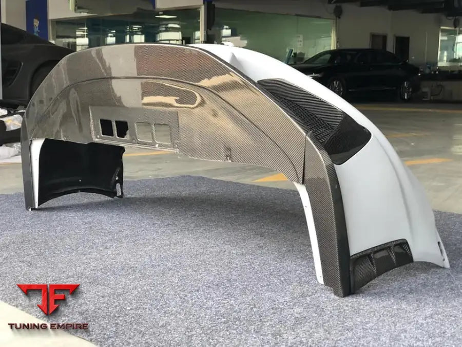 PORSCHE CAYMAN 718 982 TO GT4 CARBON CONVERSION BODY KIT