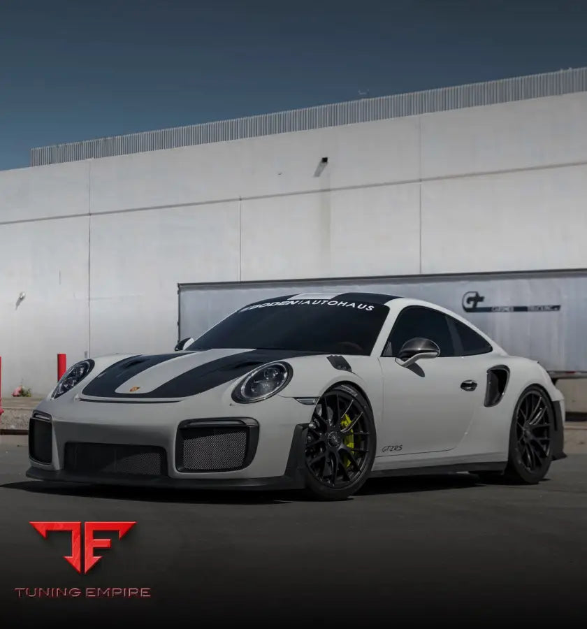 PORSCHE GT2RS FORGED WHEELS AND EXHAUST SYSTEM