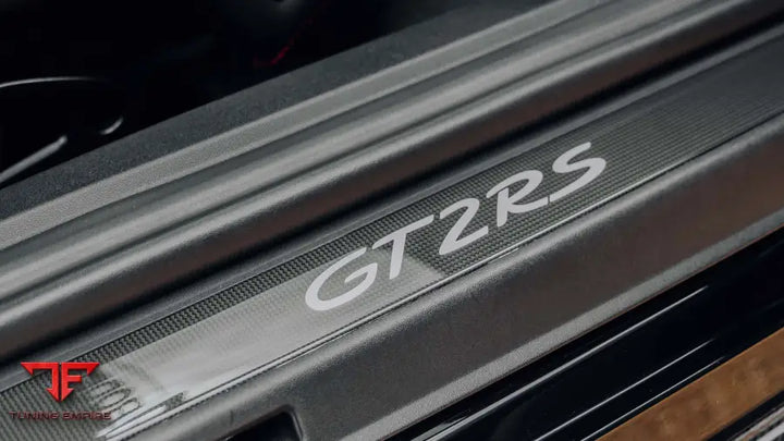 PORSCHE GT2RS FORGED WHEELS AND EXHAUST SYSTEM