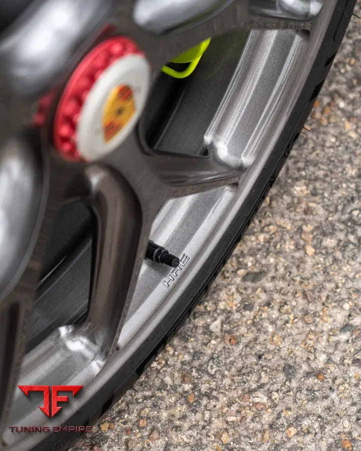 PORSCHE GT3 FORGED WHEELS AND EXHAUST SYSTEM