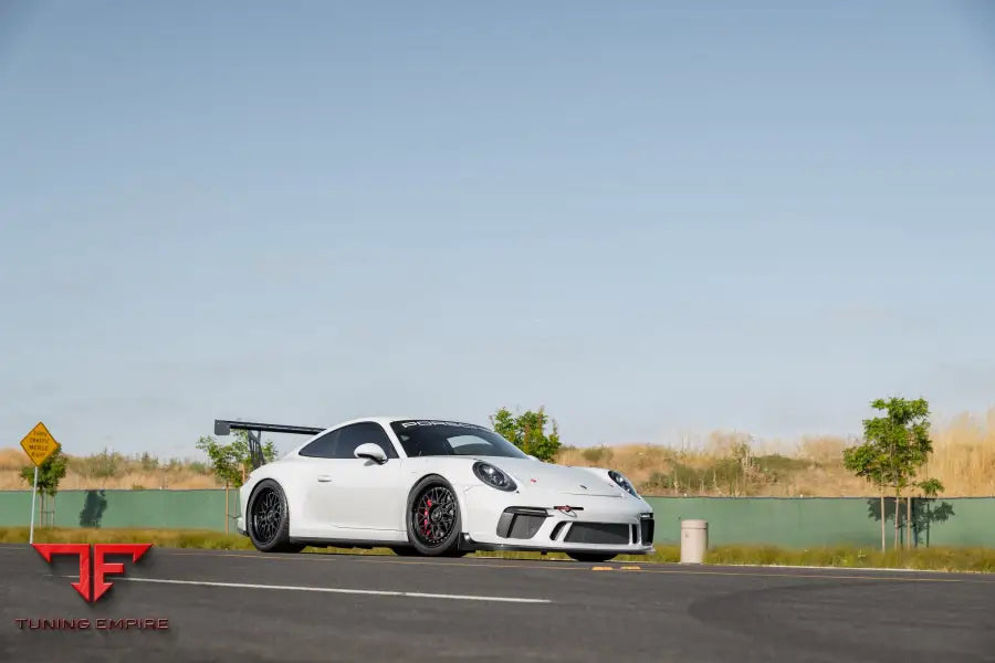 PORSCHE GT3 FORGED WHEELS AND EXHAUST SYSTEM