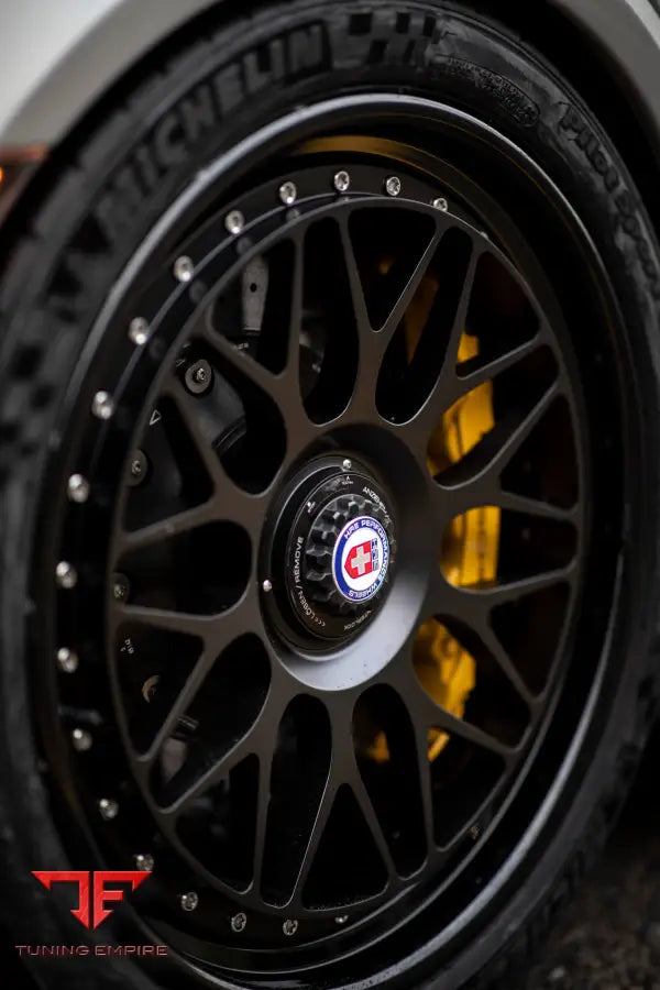 PORSCHE GT3RS FORGED WHEELS AND EXHAUST SYSTEM