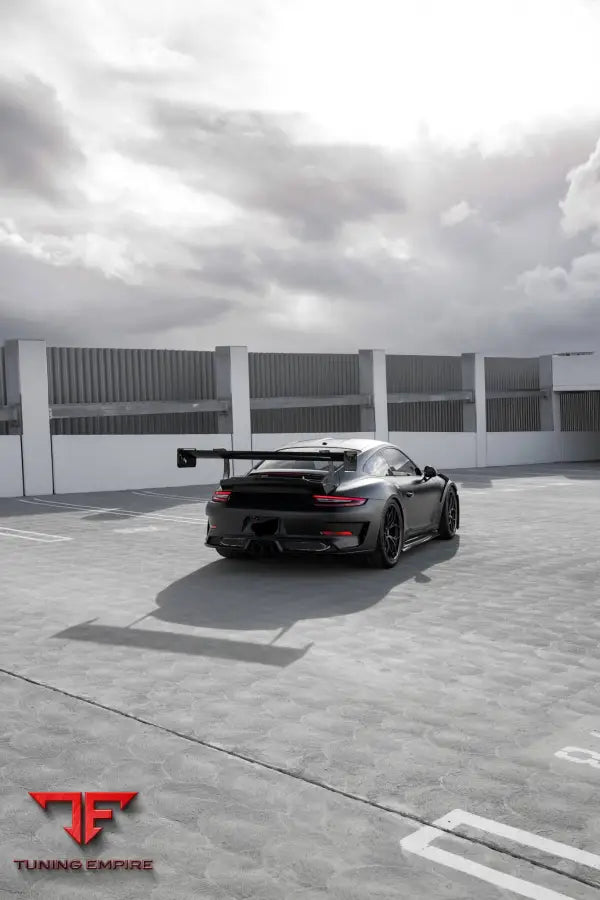 PORSCHE GT3RS FORGED WHEELS AND EXHAUST SYSTEM