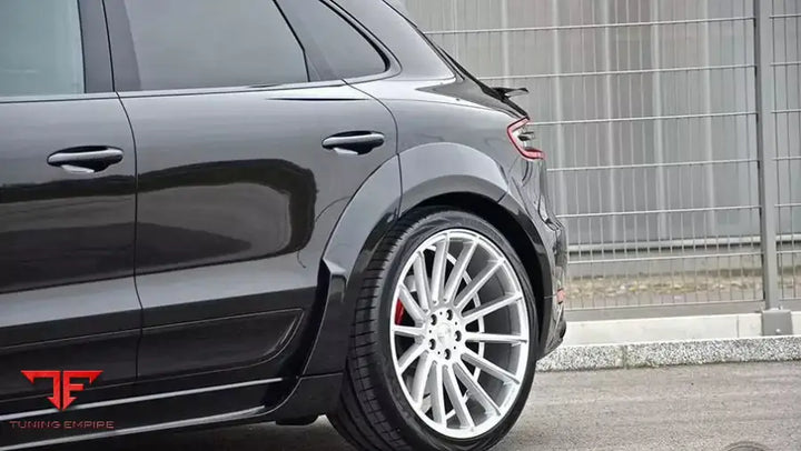 PORSCHE MACAN TURBO BODY KIT