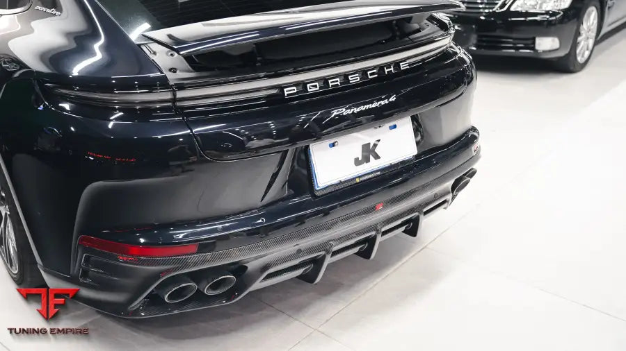 Porsche Panamera 976 AE Design rear wing