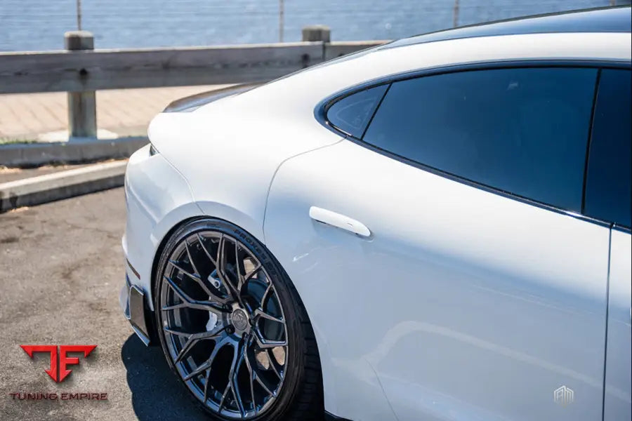 PORSCHE TAYCAN AGL43 FORGED WHEELS