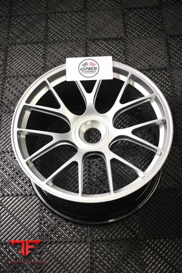 PORSCHE WHEEL GT-RS 3