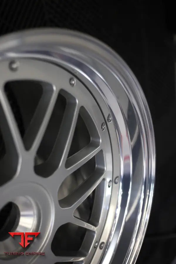 PORSCHE WHEEL GT-RS 61