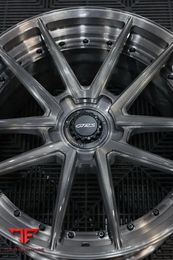 PORSCHE WHEEL GT-RS 64
