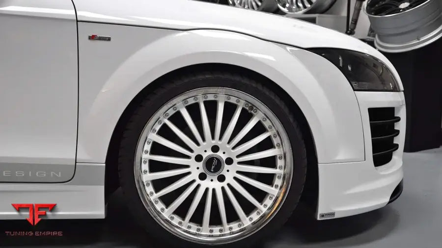 PRIOR DESIGN AUDI TT 8J