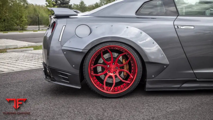 PRIOR DESIGN NISSAN GT-R R35 WIDEBODY