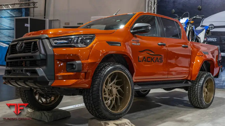 PRIOR DESIGN TOYOTA HILUX INVINCIBLE 2018 + WIDEBODY
