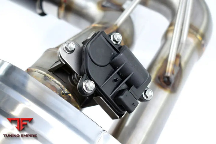 QUICKSILVER LAND ROVER DEFENDER P525 P425 V8 90 110 OR 130 - SUPERSPORT SYSTEM WITH SOUND ARCHITECT™ (2021 ON)