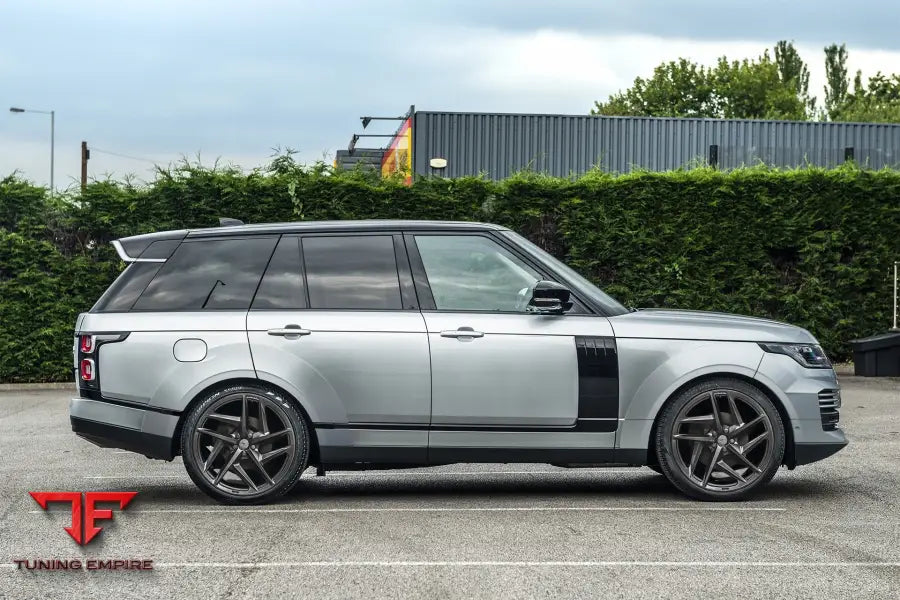 RANGE ROVER PACE CAR BODY KIT 2018-2022Y