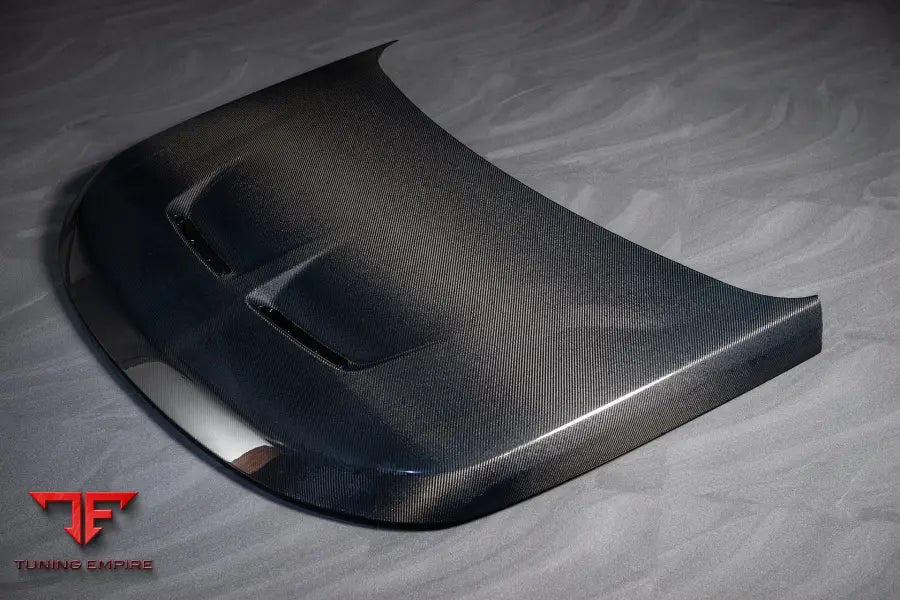 RANGE ROVER SPORT SVR BODY KIT 2018Y