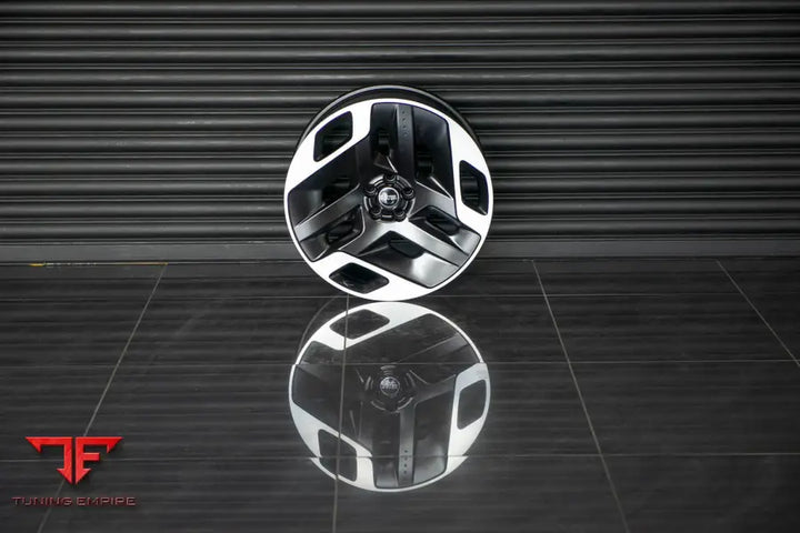 RANGE ROVER SPORT SVR KAHN FORGED WHEELS