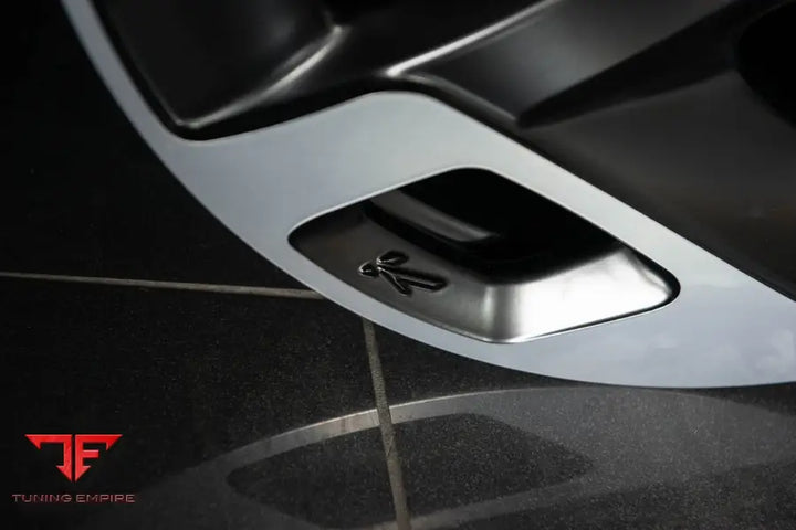 RANGE ROVER SPORT SVR KAHN FORGED WHEELS