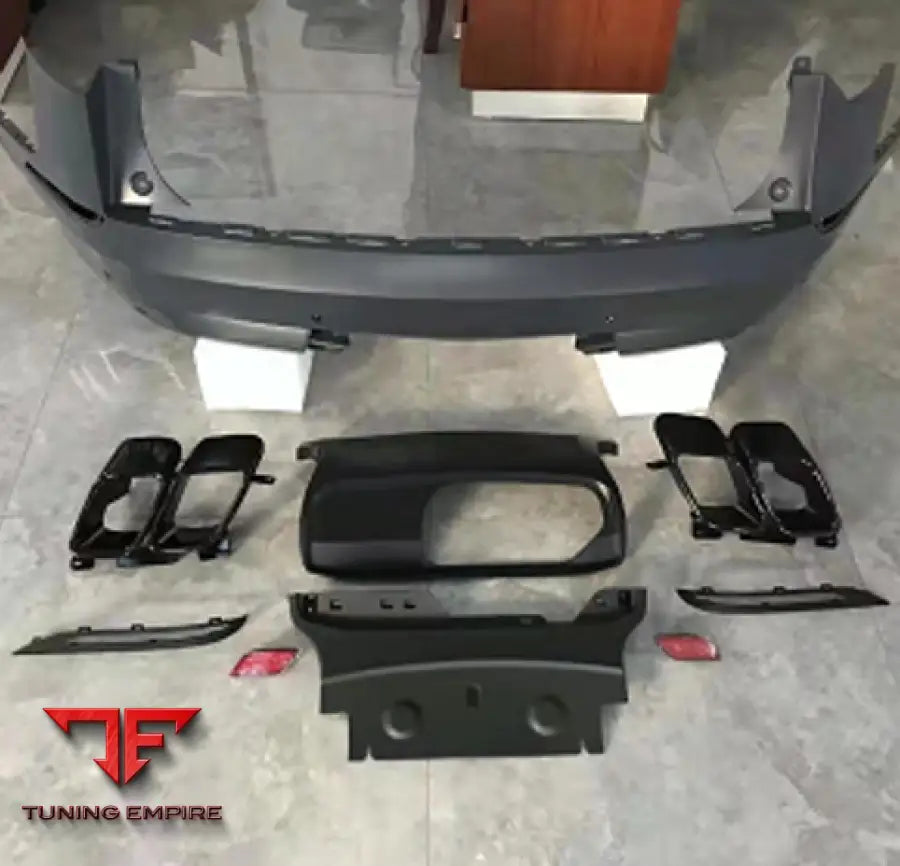 RANGE ROVER VELAR TO SVR BODY KIT