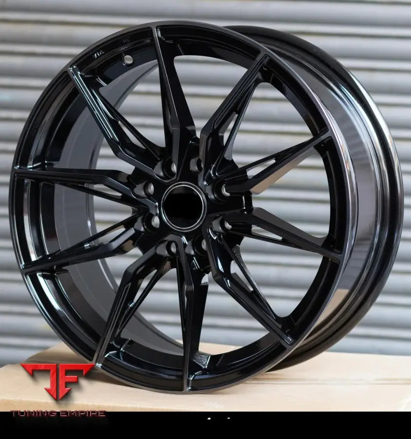 RAZOR FORGED RZR 235