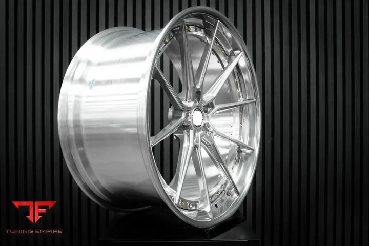 RAZOR LUXURY WHEELS