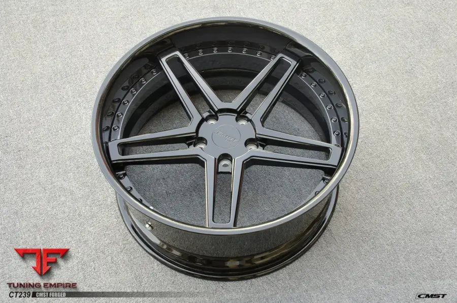 RAZOR RZ 175 forged wheel