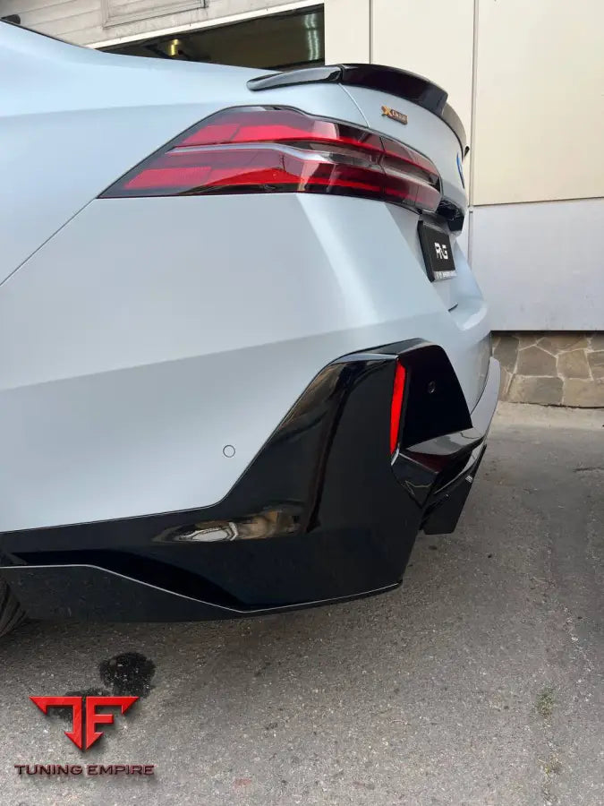 RENEGADE BMW 5 G60 BODY KIT