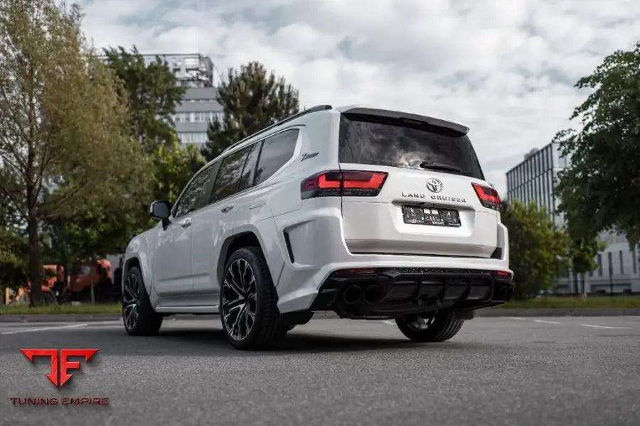 RENEGADE TOYOTA LAND CRUISER 300 BODY KIT