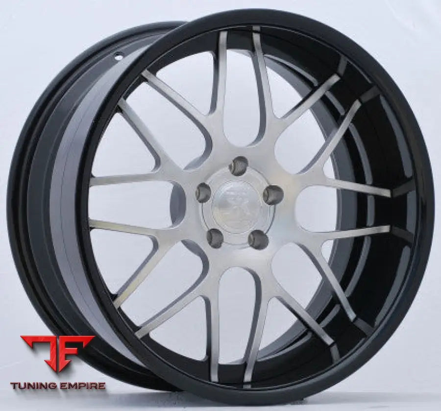 RENNEN R8STANDARD FORGED