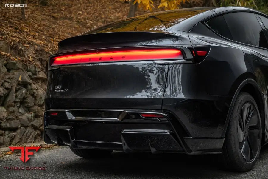 ROBOT 2025+ Tesla Model Y Lowline Kit Gloss Black / Carbon Body Kit - Full Body Kits