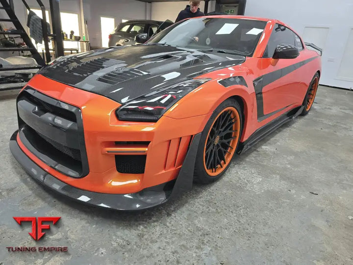 ROBOT Nissan GTR Body Kit (R35) FRP Complete Body Kit - Full Body Kits