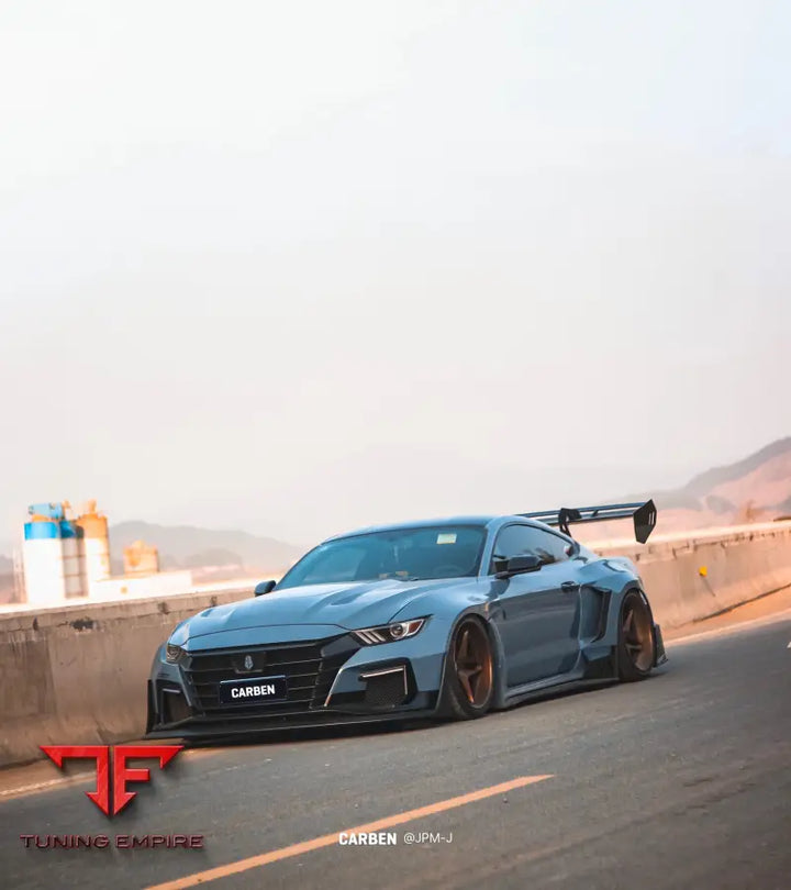 ROBOT S550 Ford Mustang FRP/Carbon Dawn Bonnet - Bonnets & Hoods