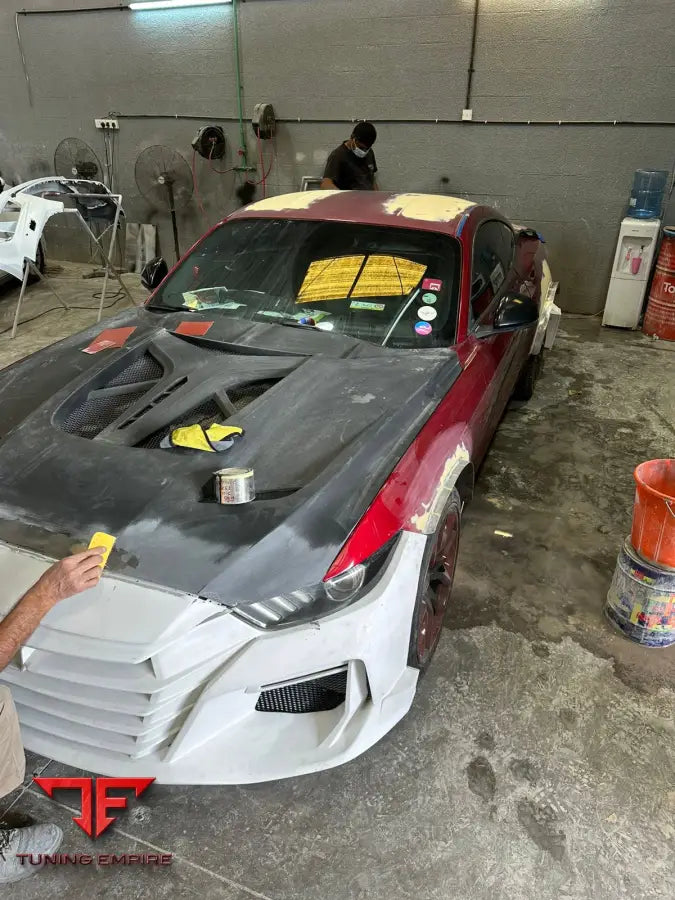 ROBOT S550 Ford Mustang FRP/Carbon Dawn Bonnet - Bonnets & Hoods