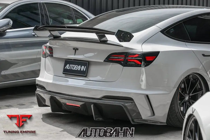 ROBOT Tesla Model 3 ’HACKER’ Narrowbody FRP Complete Body Kit - Full Body Kits