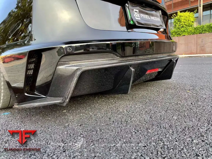 ROBOT Tesla Model 3 ’HACKER’ Rear Bumper & Diffuser (2017–2023 pre-facelift) - Rear Bumpers & Diffusers