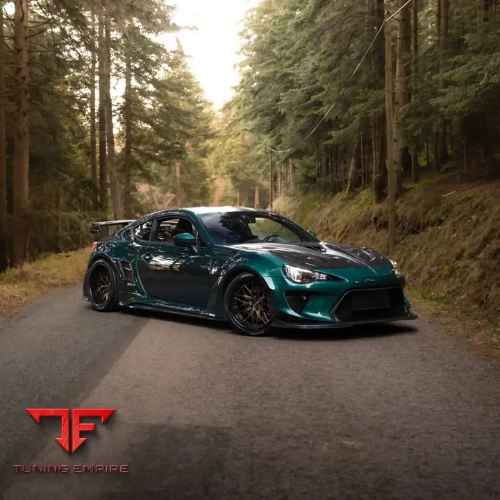 ROBOT Toyota GT86 / BRZ / FRS FRP Complete Body Kit - Full Body Kits
