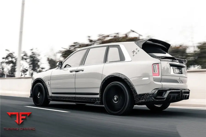 ROLLS-ROYCE CULLINAN BKSS STYLE CARBON FIBER ROOF SPOILER BSD