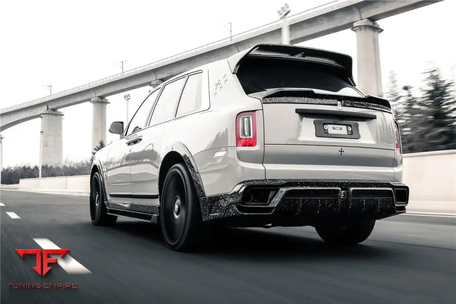 ROLLS-ROYCE CULLINAN BKSS STYLE CARBON FIBER TRUNK SPOILER BSD