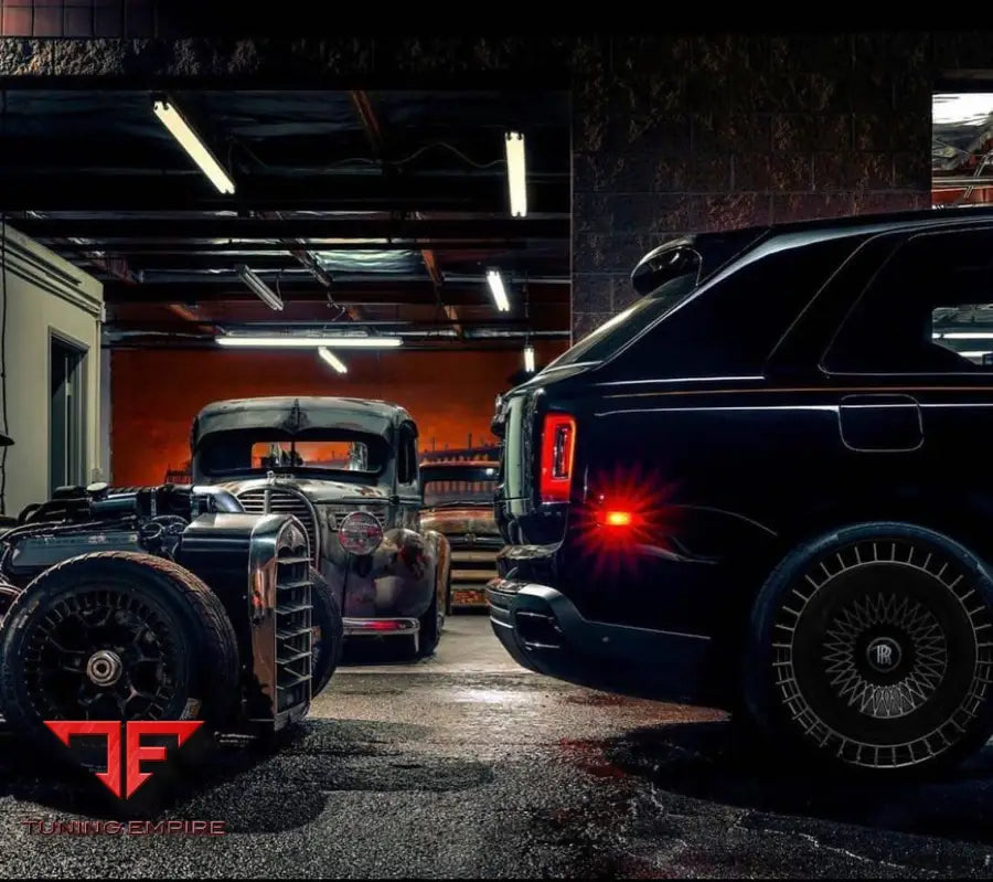 ROLLS ROYCE CULLINAN CUSTOM WHEELS