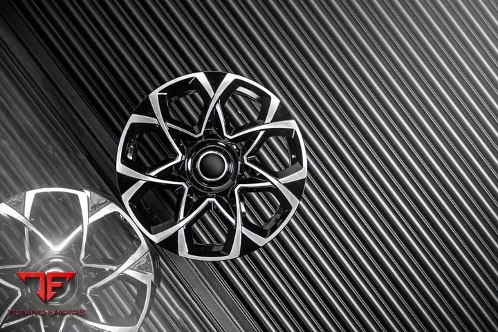 ROLLS-ROYCE CULLINAN KAHN FORGED WHEELS