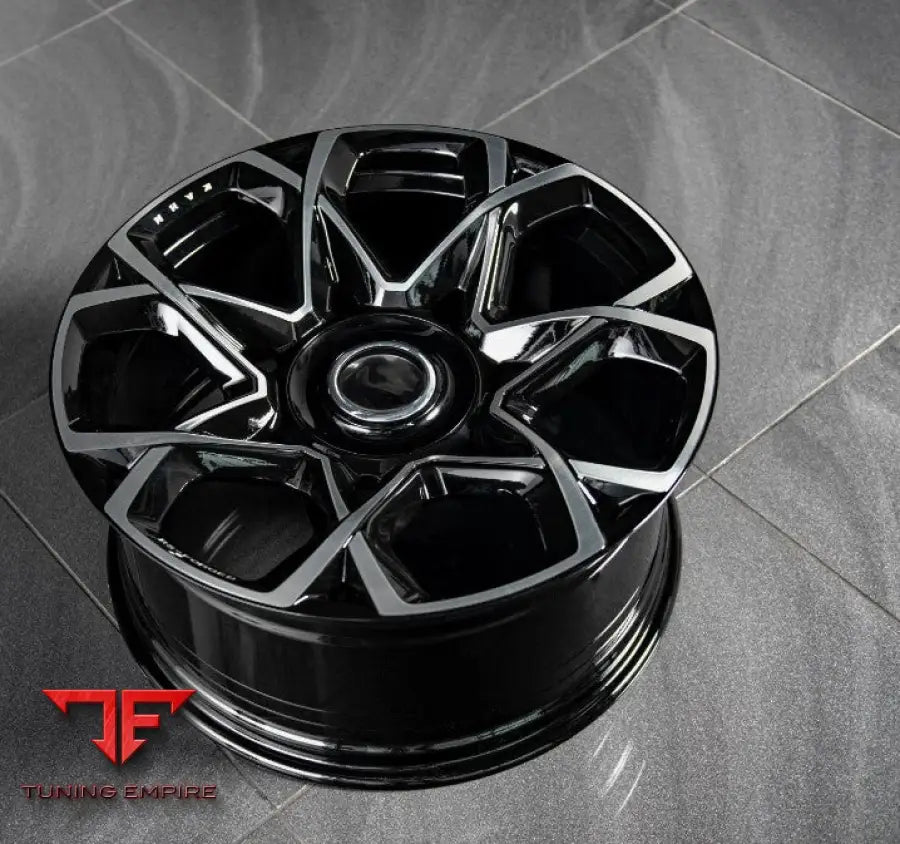 ROLLS-ROYCE CULLINAN KAHN FORGED WHEELS