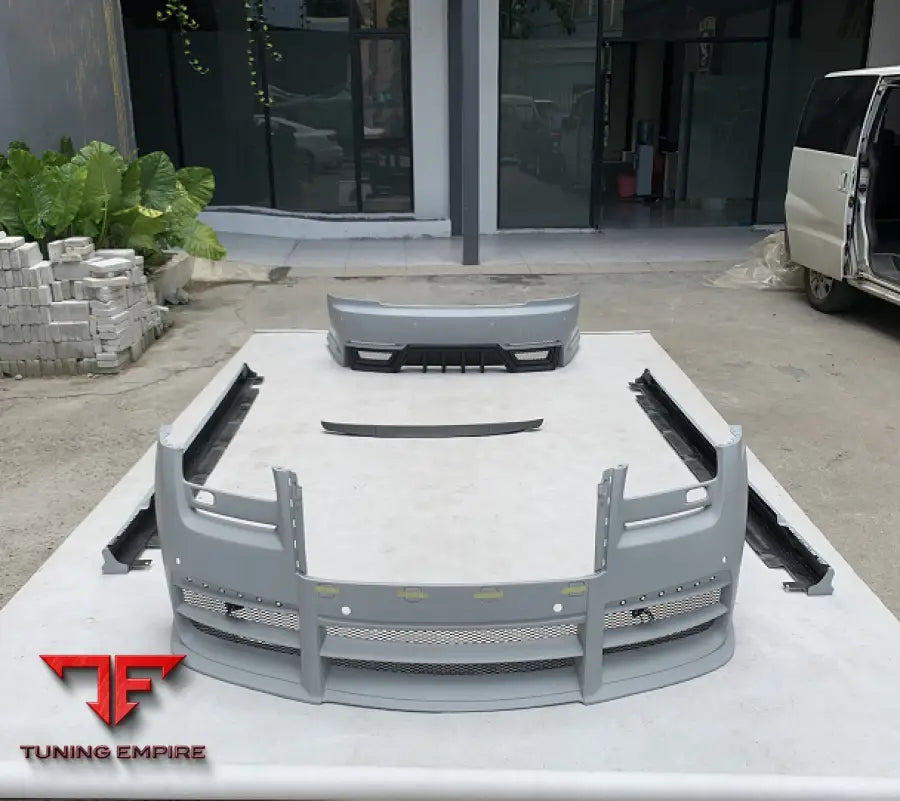 ROLLS-ROYCE GHOST 2009 - 2014 RR4 BODY KIT
