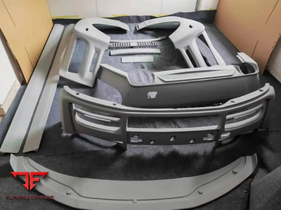 ROLLS-ROYCE PHANTOM 8TH GEN 2022 CARBON BODY KIT