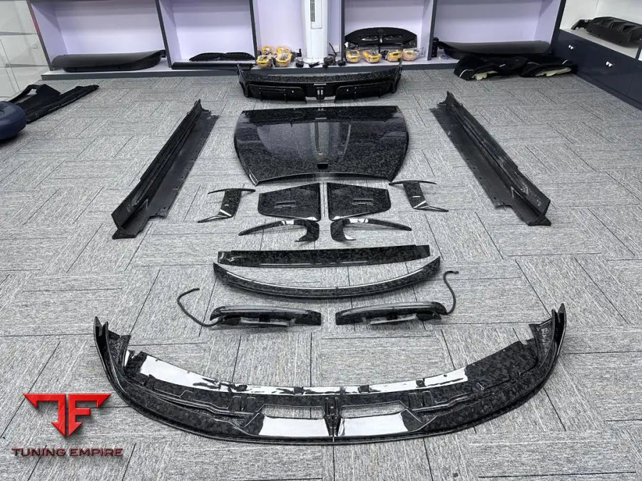 ROLLS-ROYCE SPECTRE CARBON FIBER KIT