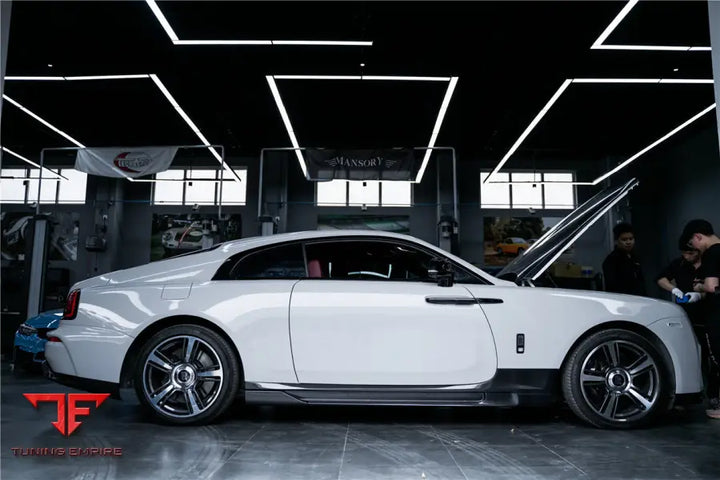 ROLLS-ROYCE WRAITH BKSS STYLE CARBON FIBER SIDE SKIRTS BSD