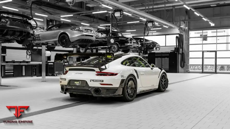 SSR PERFORMANCE Carbon Aero Flaps Porsche 991.2 GT2 RS