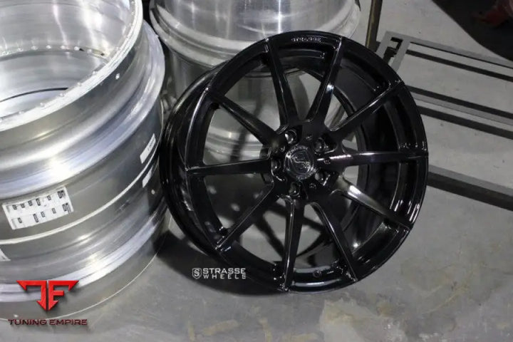 STRASSE R10 DEEP CONCAVE FORGED WHEELS
