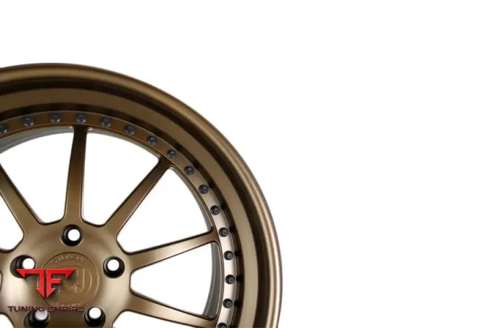 STRASSE R10 PERFORMANCE