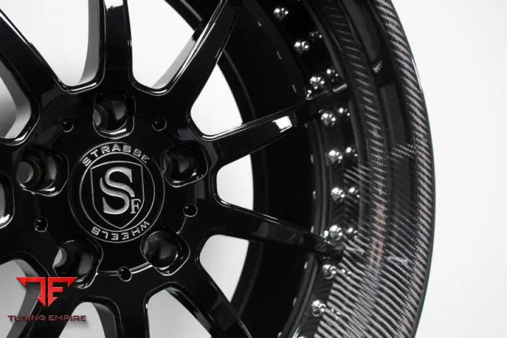 STRASSE R10 PERFORMANCE