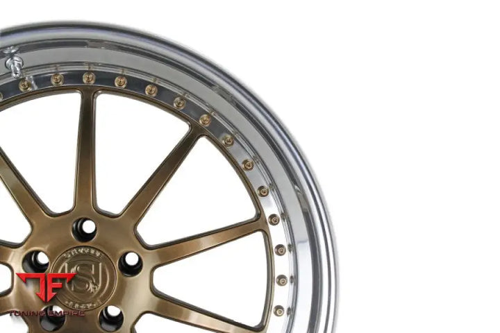 STRASSE R10 PERFORMANCE FORGED WHEELS